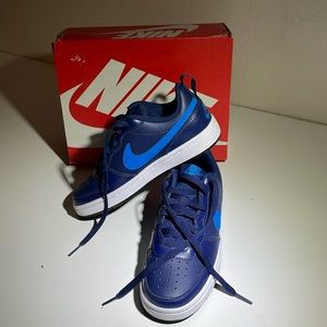 Nike Court Borough Low Youth 3.5